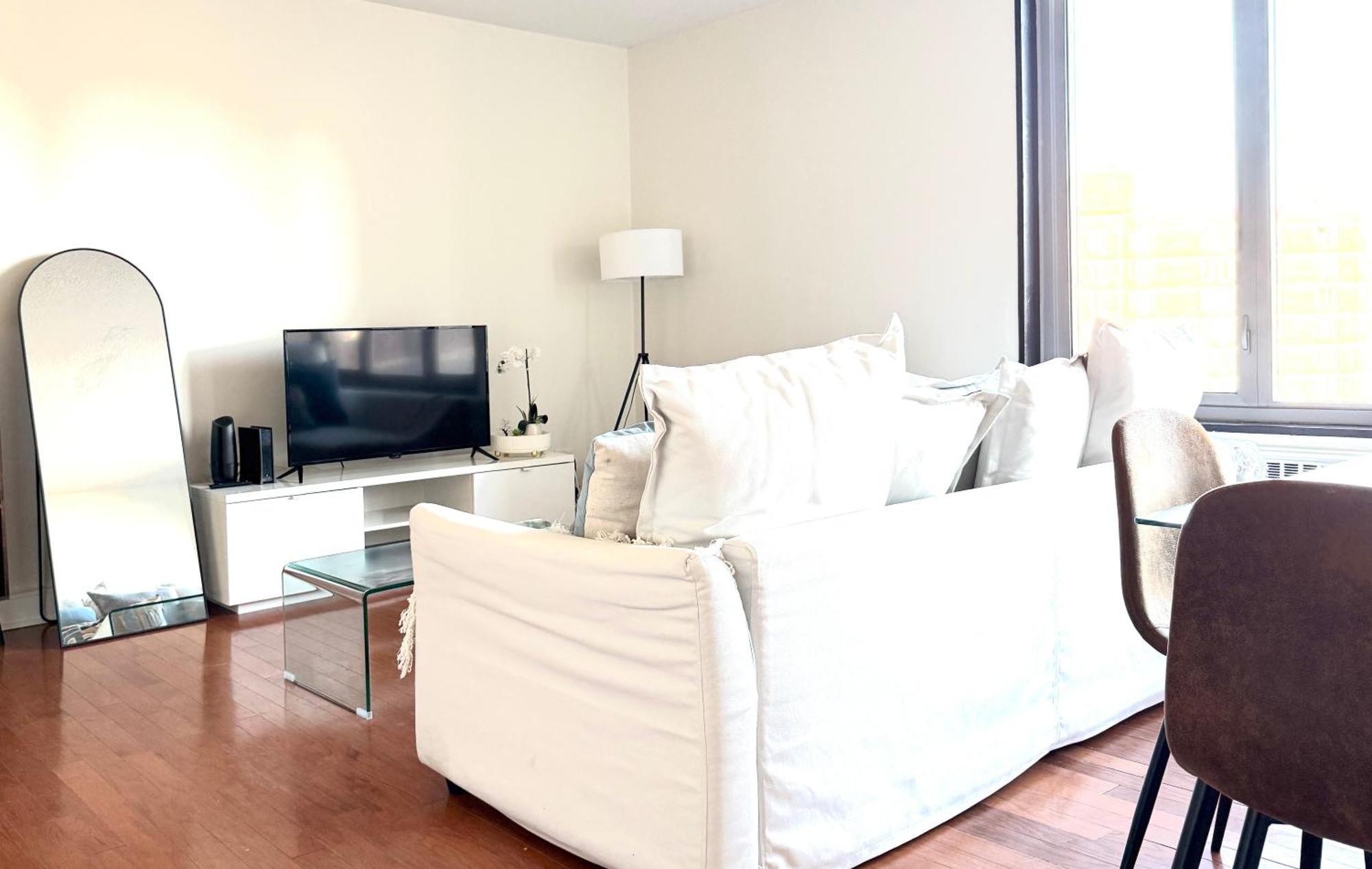 Beautiful Harlem Vibes Apartment *